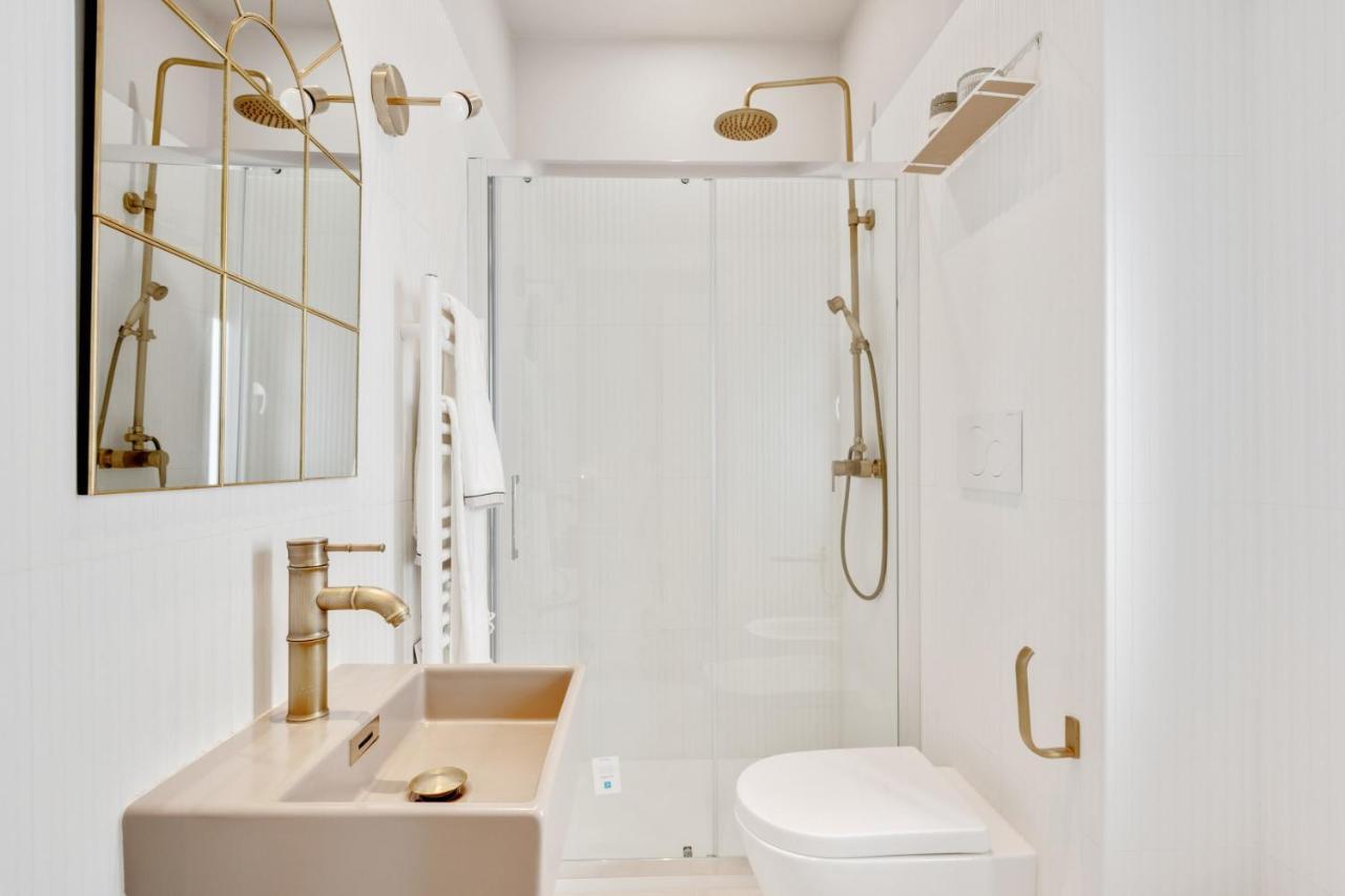 Villa New And Design Flat In The Hearth Of Milan Extérieur photo